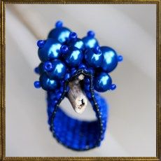 Taro Pearl ring - royal blue